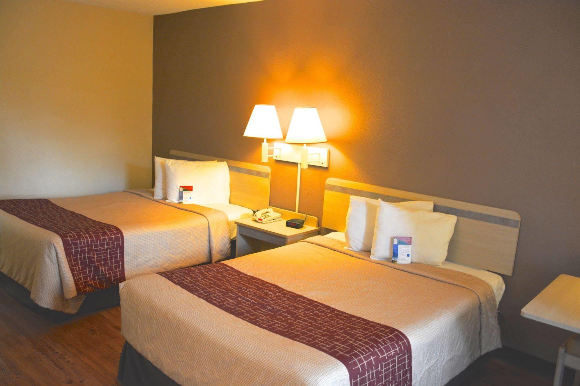 Red Roof Inn Walterboro Buitenkant foto