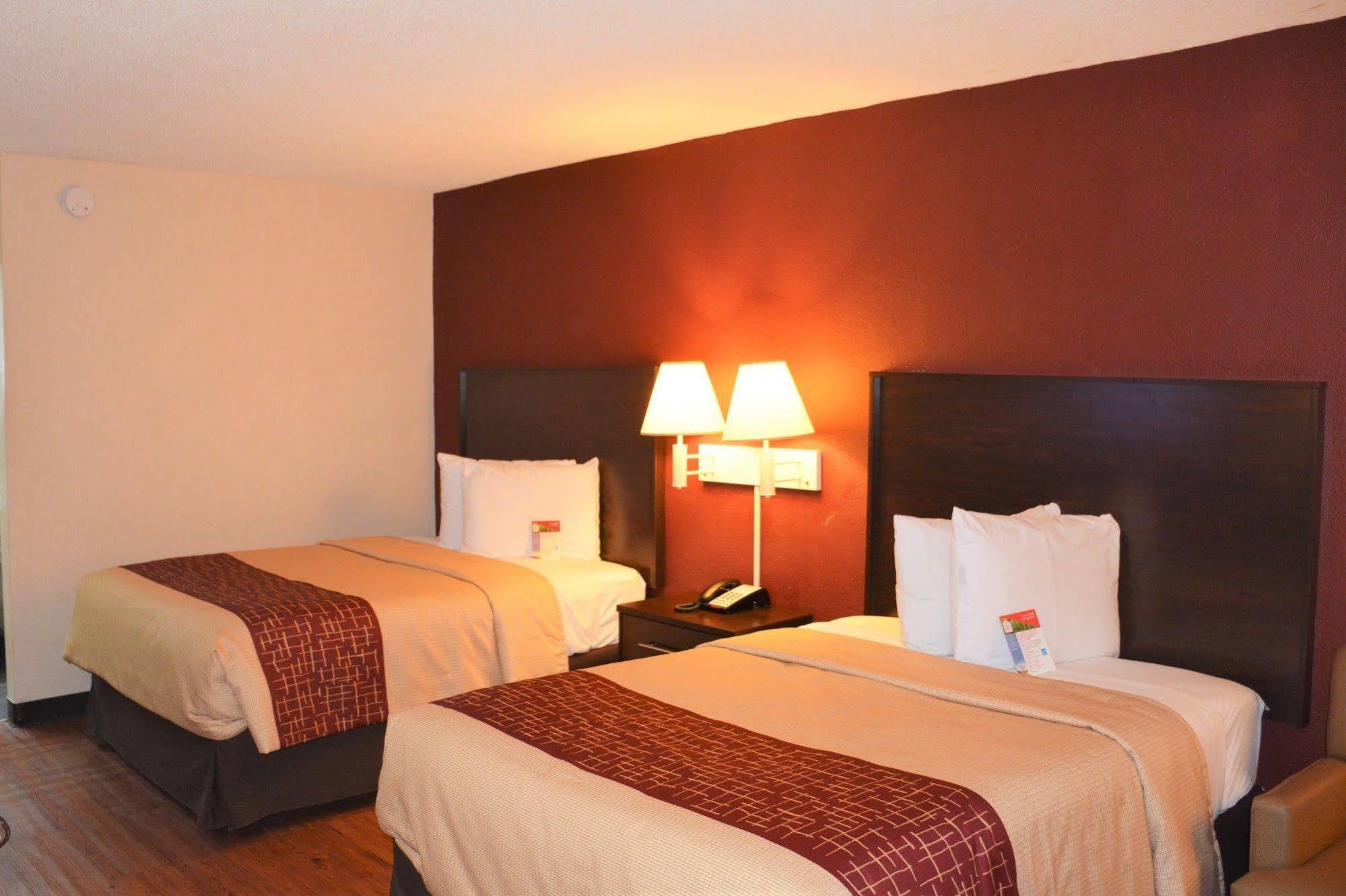 Red Roof Inn Walterboro Buitenkant foto