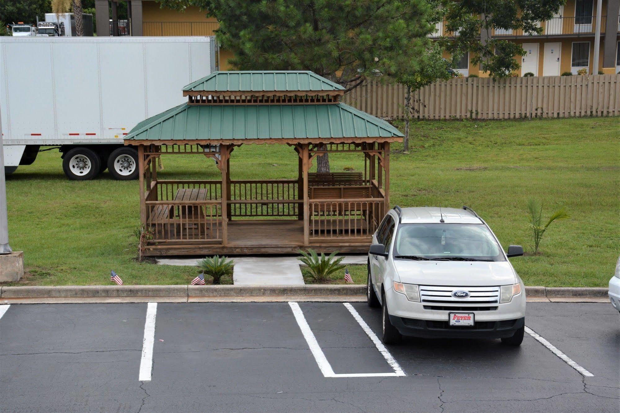 Red Roof Inn Walterboro Buitenkant foto